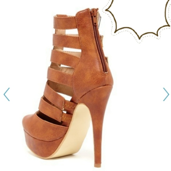 TANGY Cage Buckle Platform Stilleto Booties - Picture 3 of 7